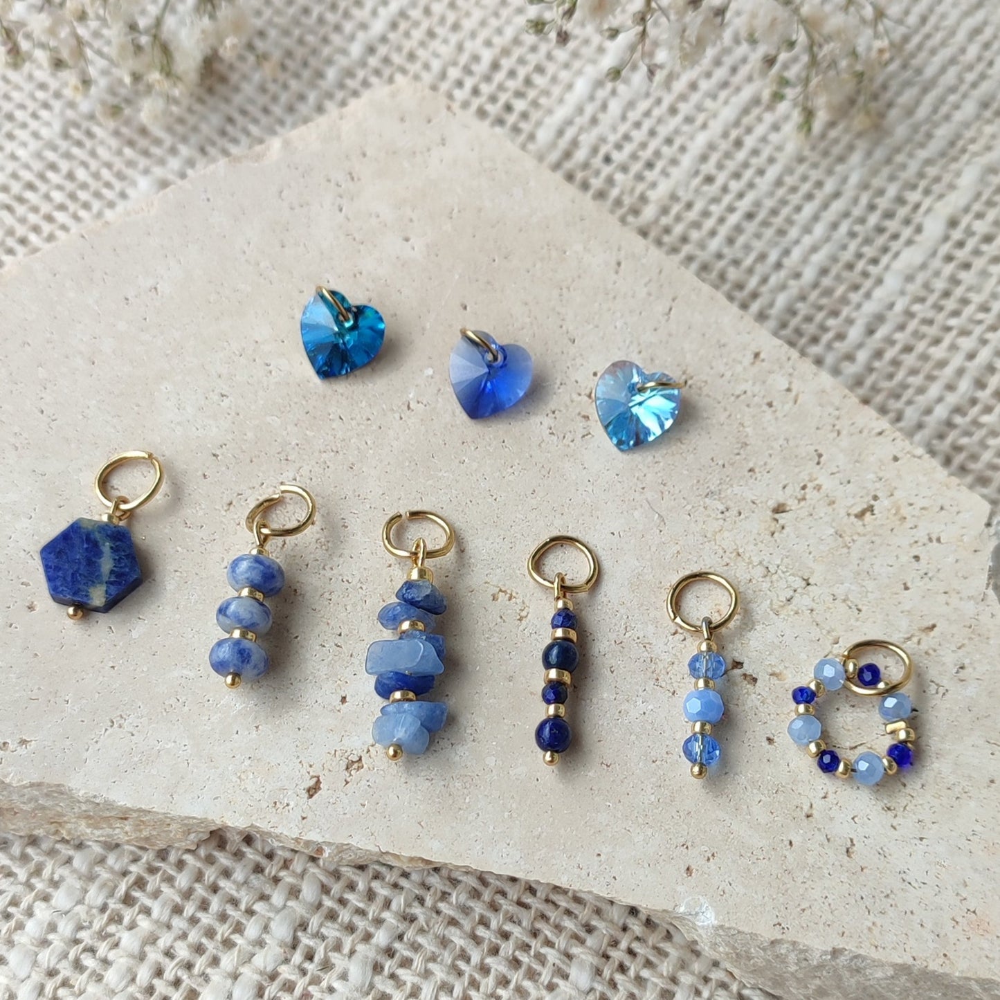 Nos charms , tons bleus / création