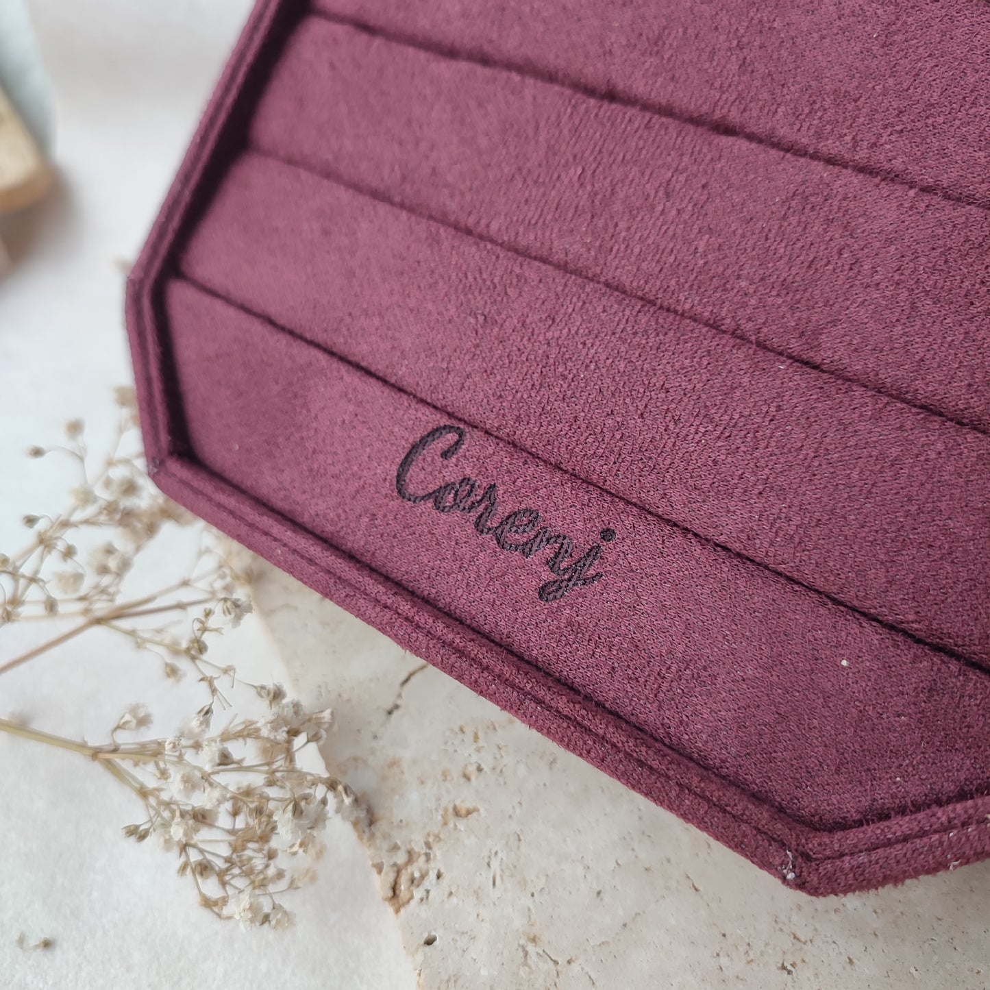 Présentoir pour bagues à graver