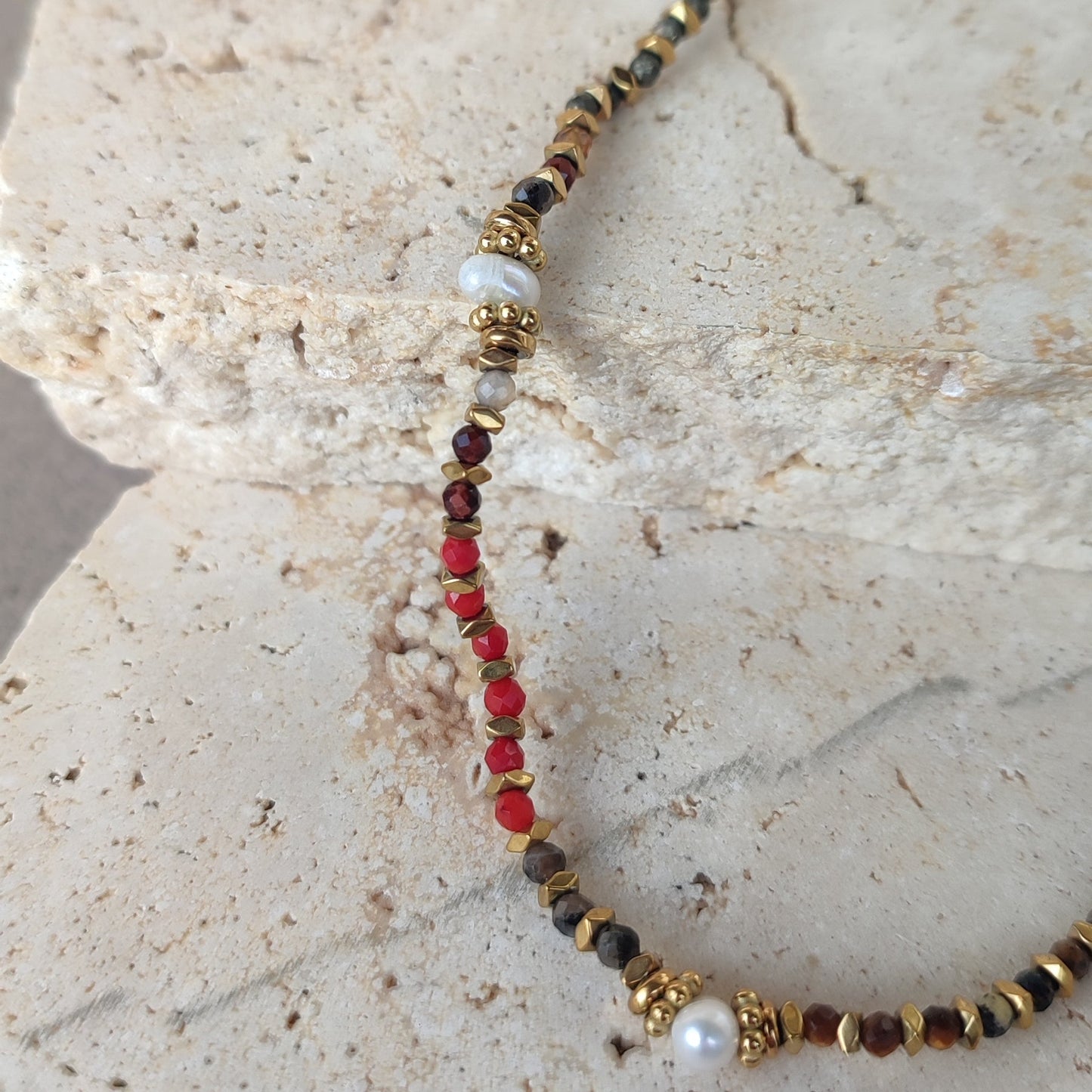 Collier Isa