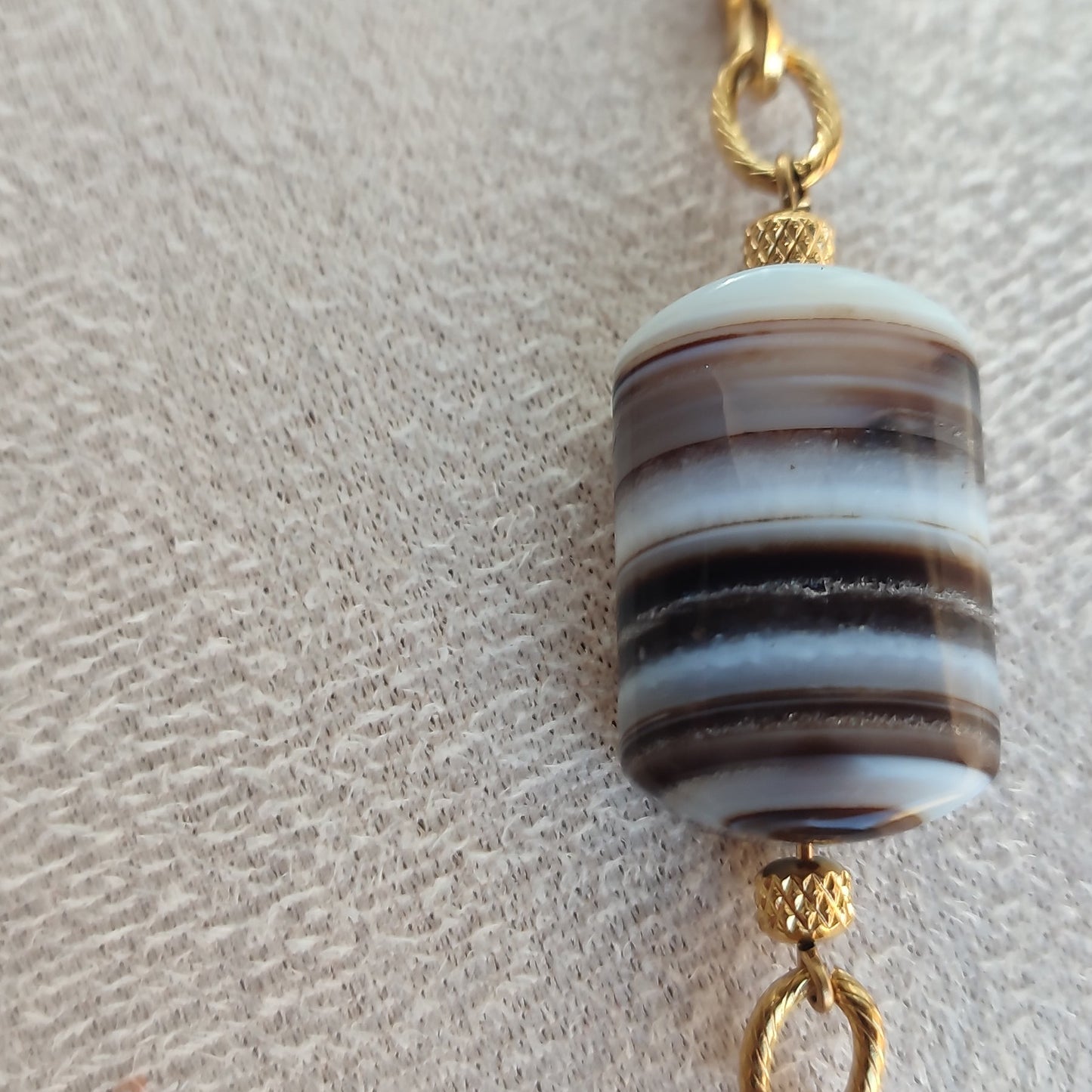 Collier Vany ; création