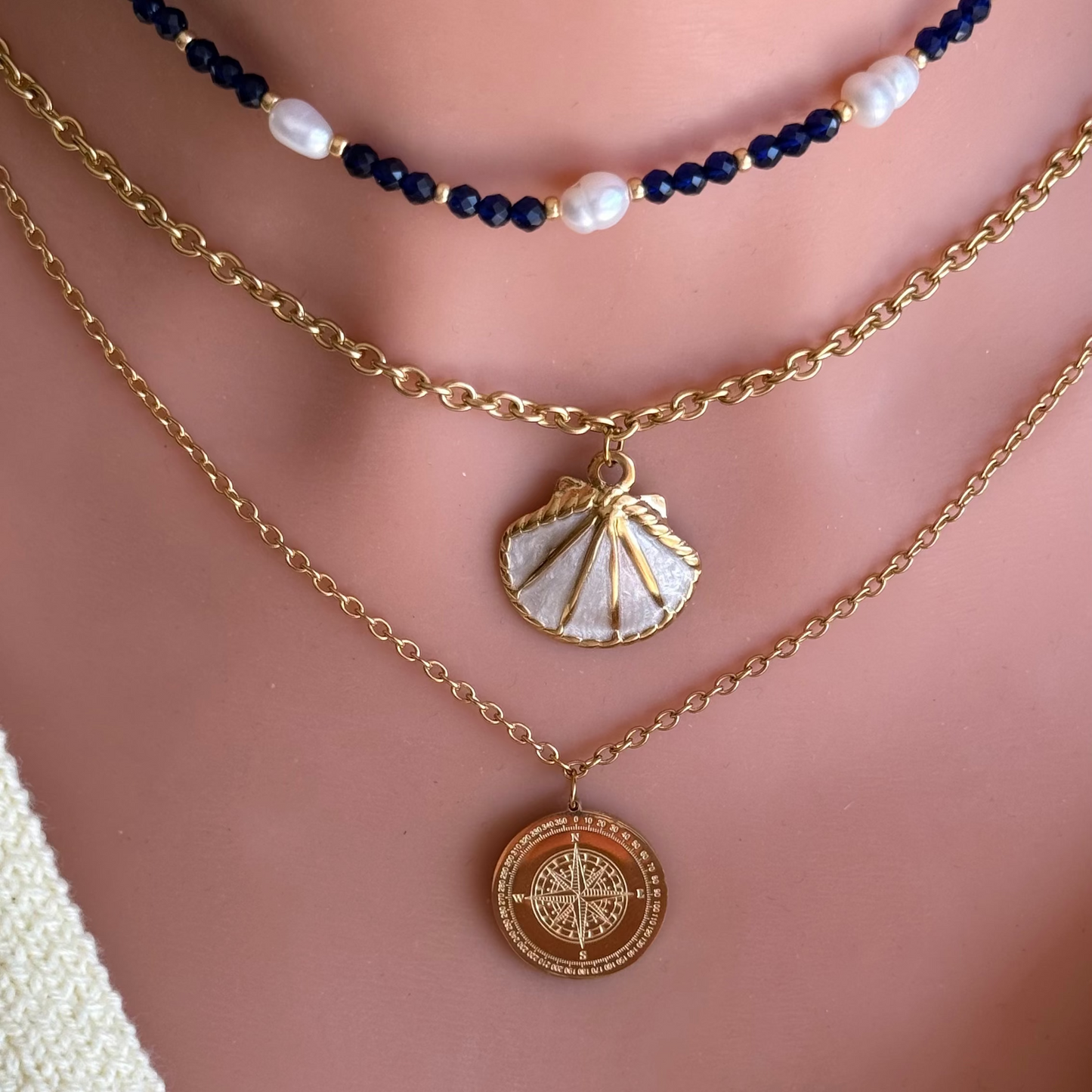 Collier Rose des vents ; création