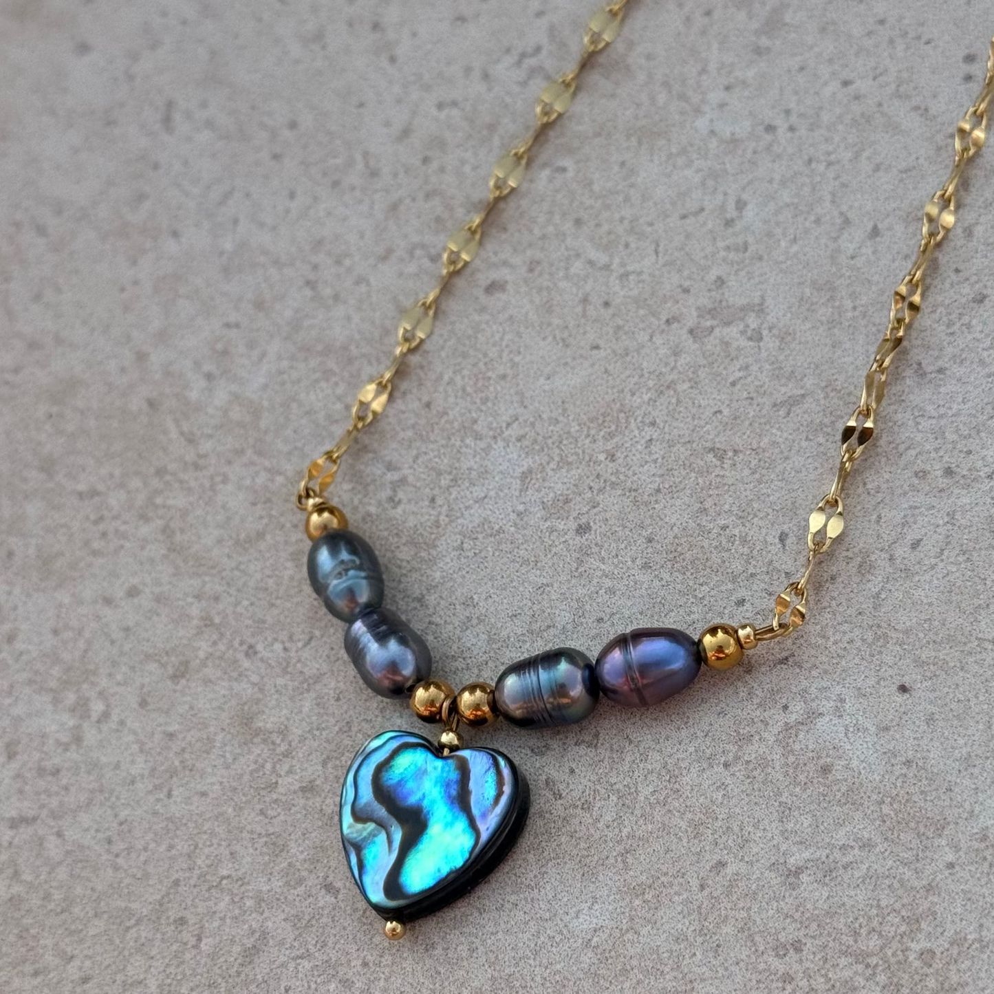 Collier Love Ajaccio ; création