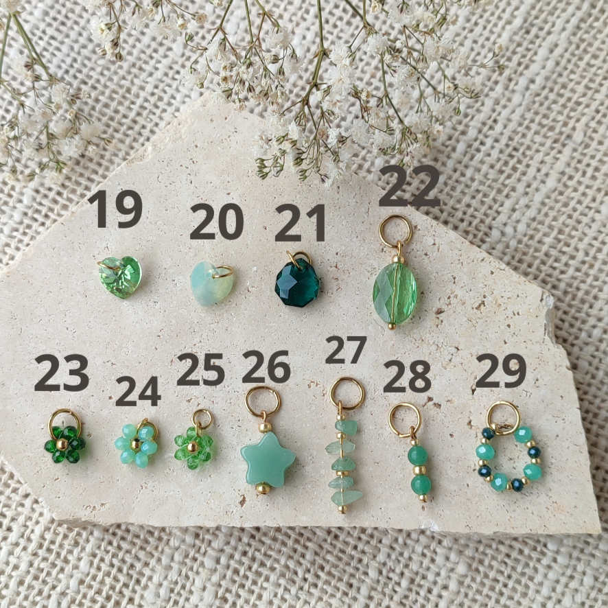 Collier à personnaliser avec charms / Création