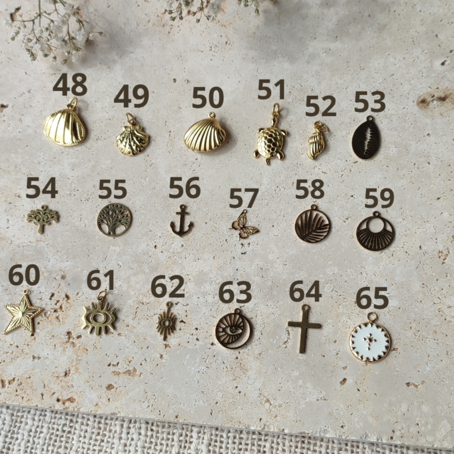 Bracelet à personnaliser avec charms / Création