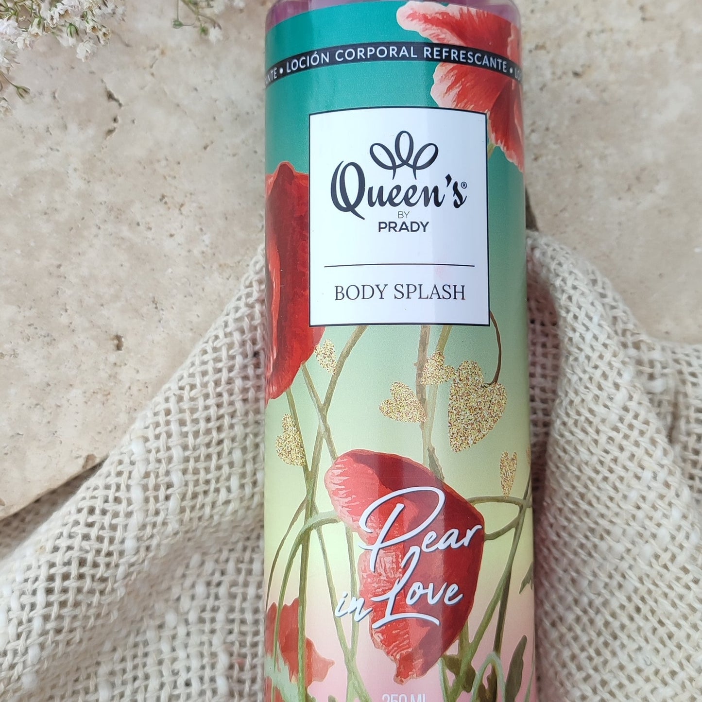 Brume Pear in love