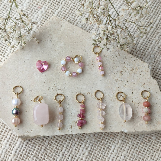 Nos charms , tons roses / création