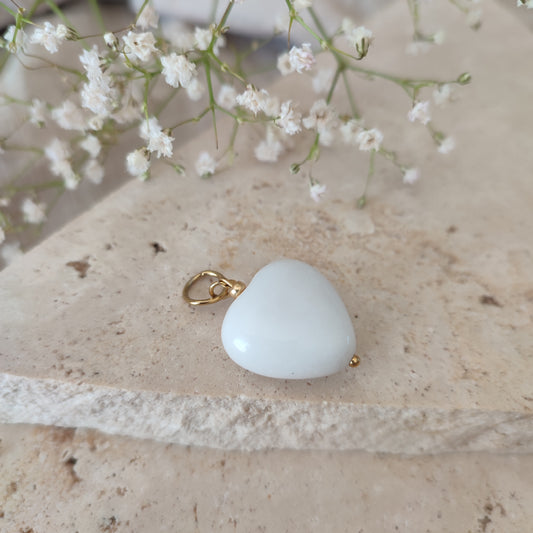 Charm coeur jade blanc