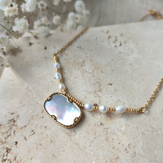 Collier Opaline ; création
