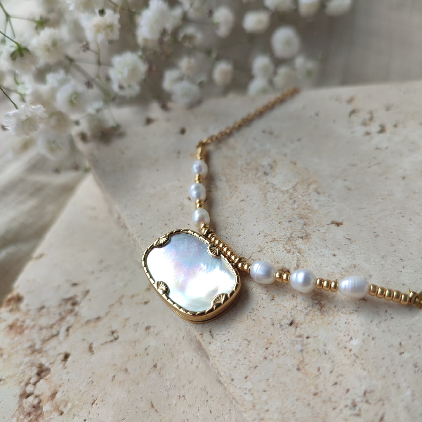 Collier Opaline ; création