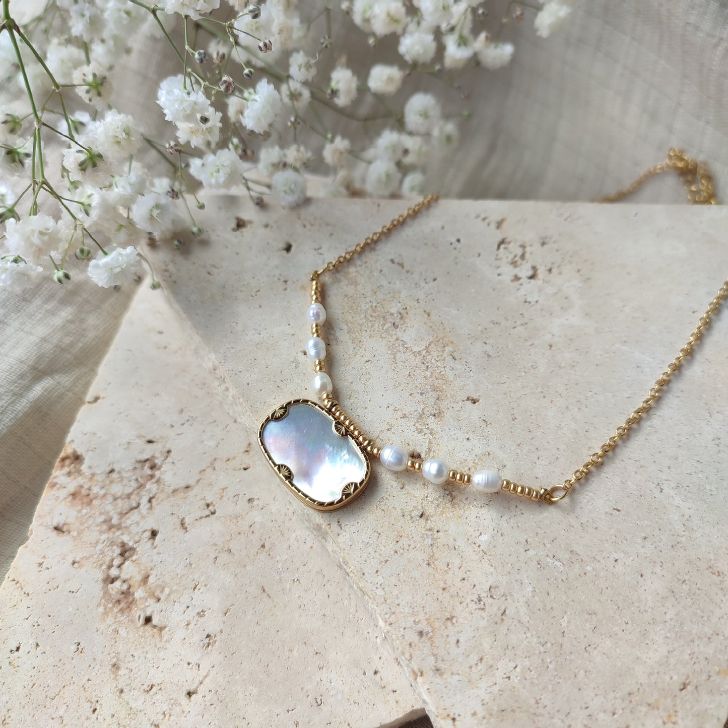 Collier Opaline ; création