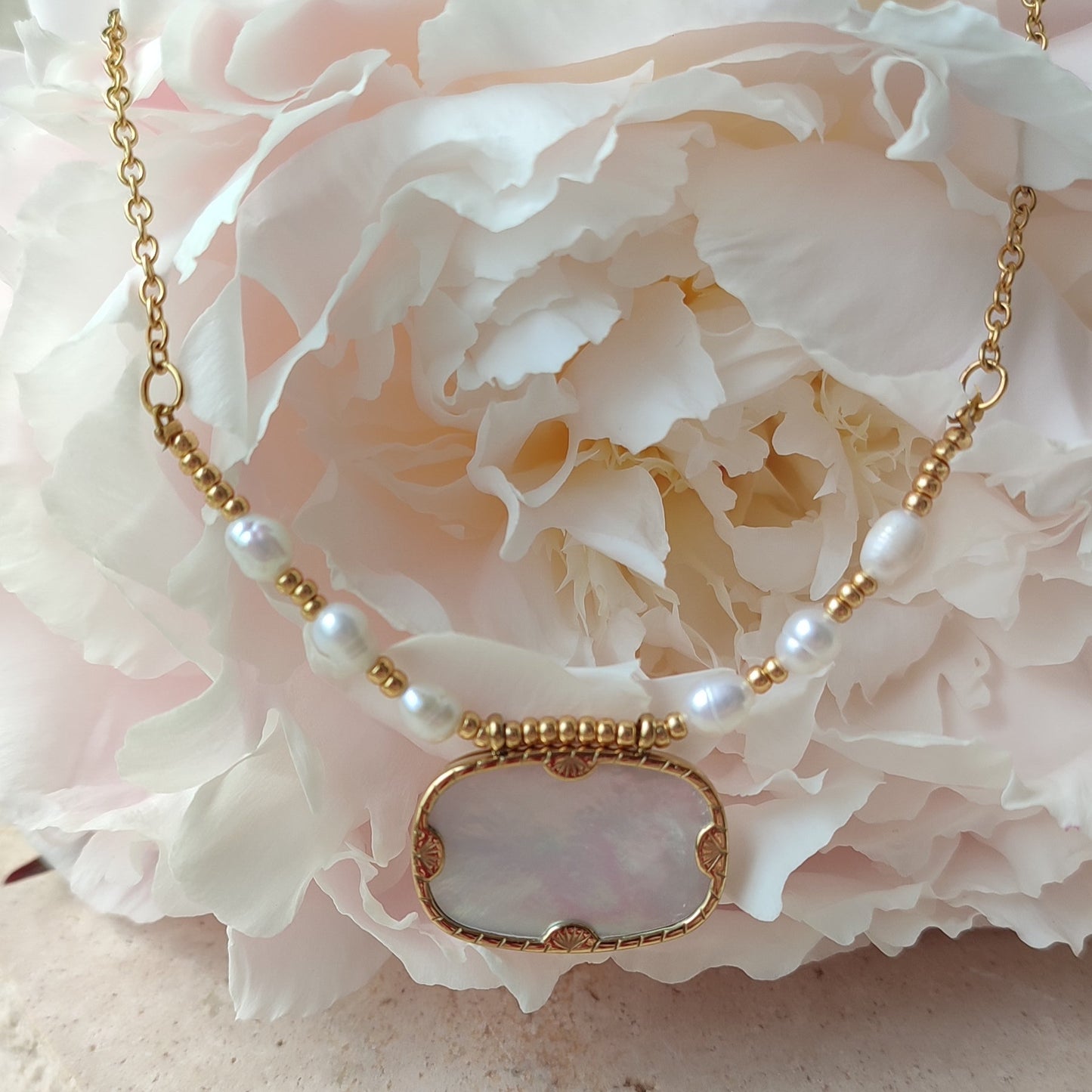 Collier Opaline ; création