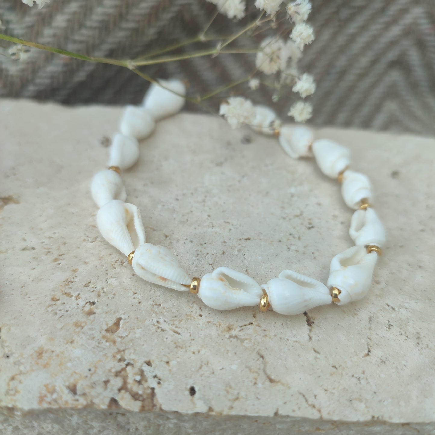 Bracelet coquillages ; création