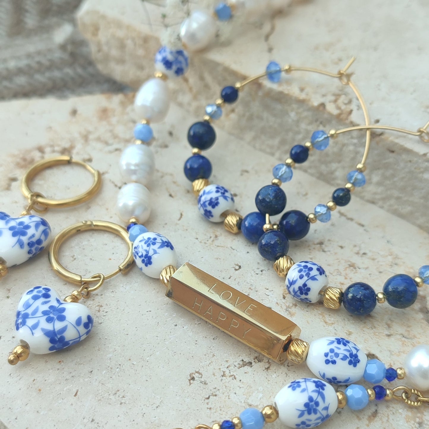 Boucles d'oreilles créoles lapis  ; création