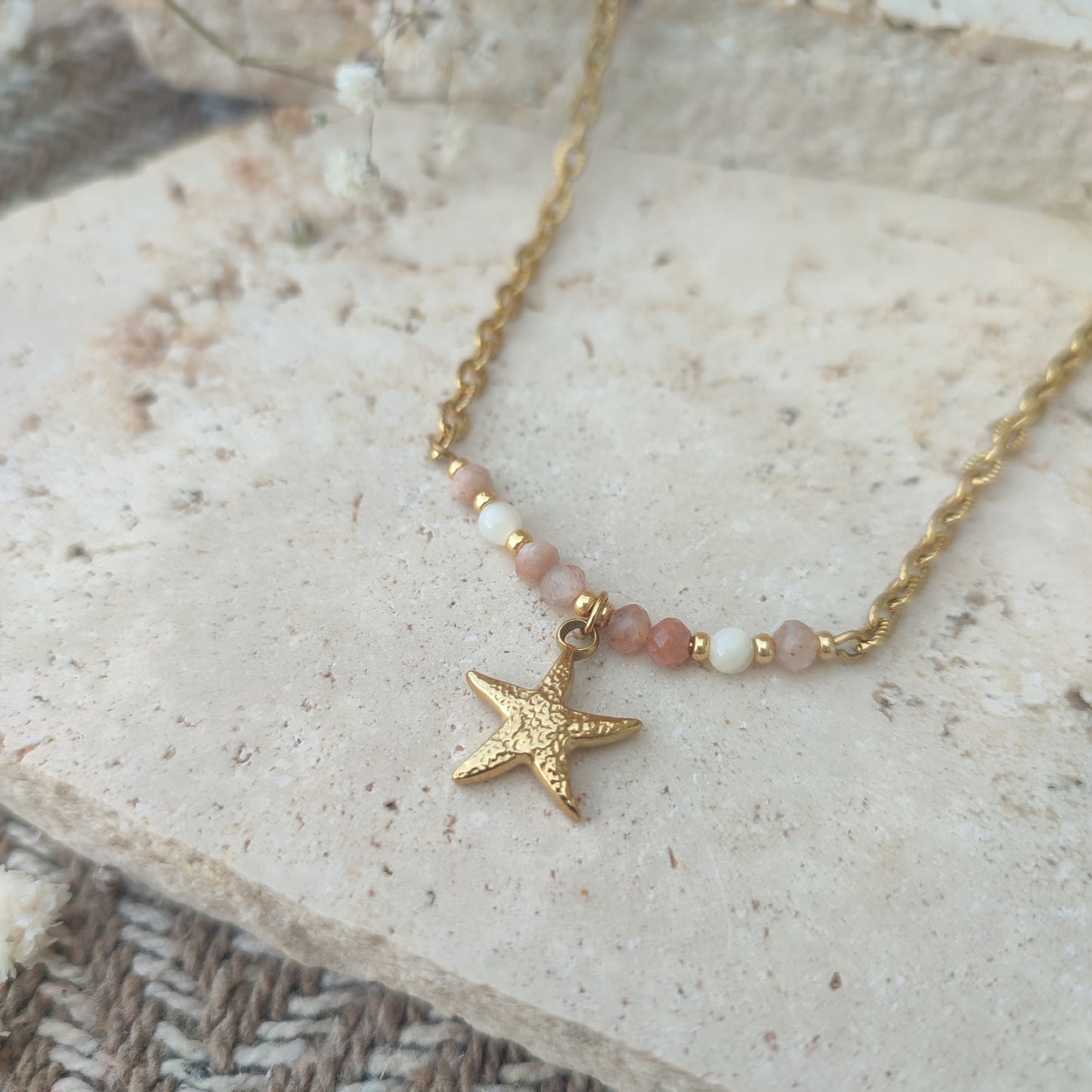 Collier little sea star ; création
