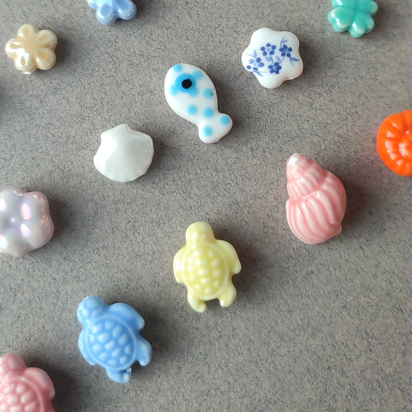 Charms colorés édition limitée ; création