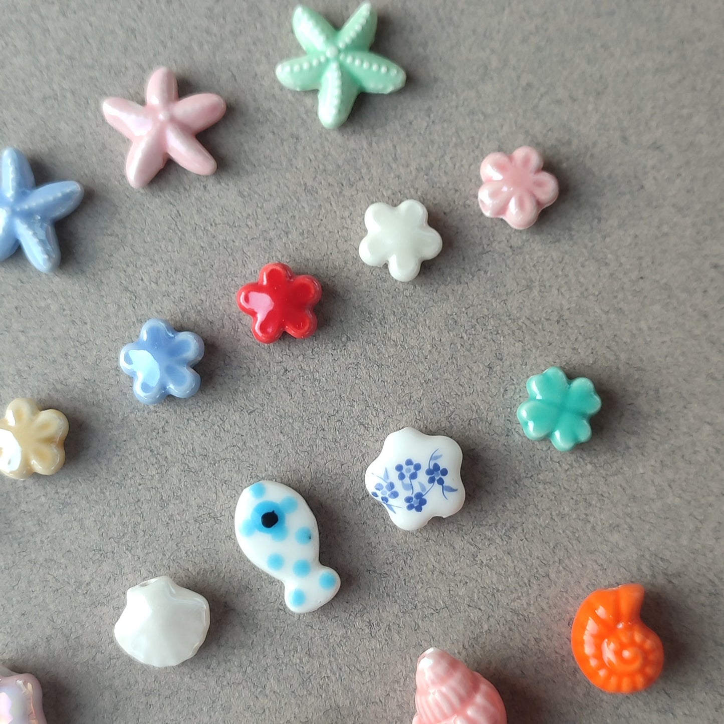 Charms colorés édition limitée ; création