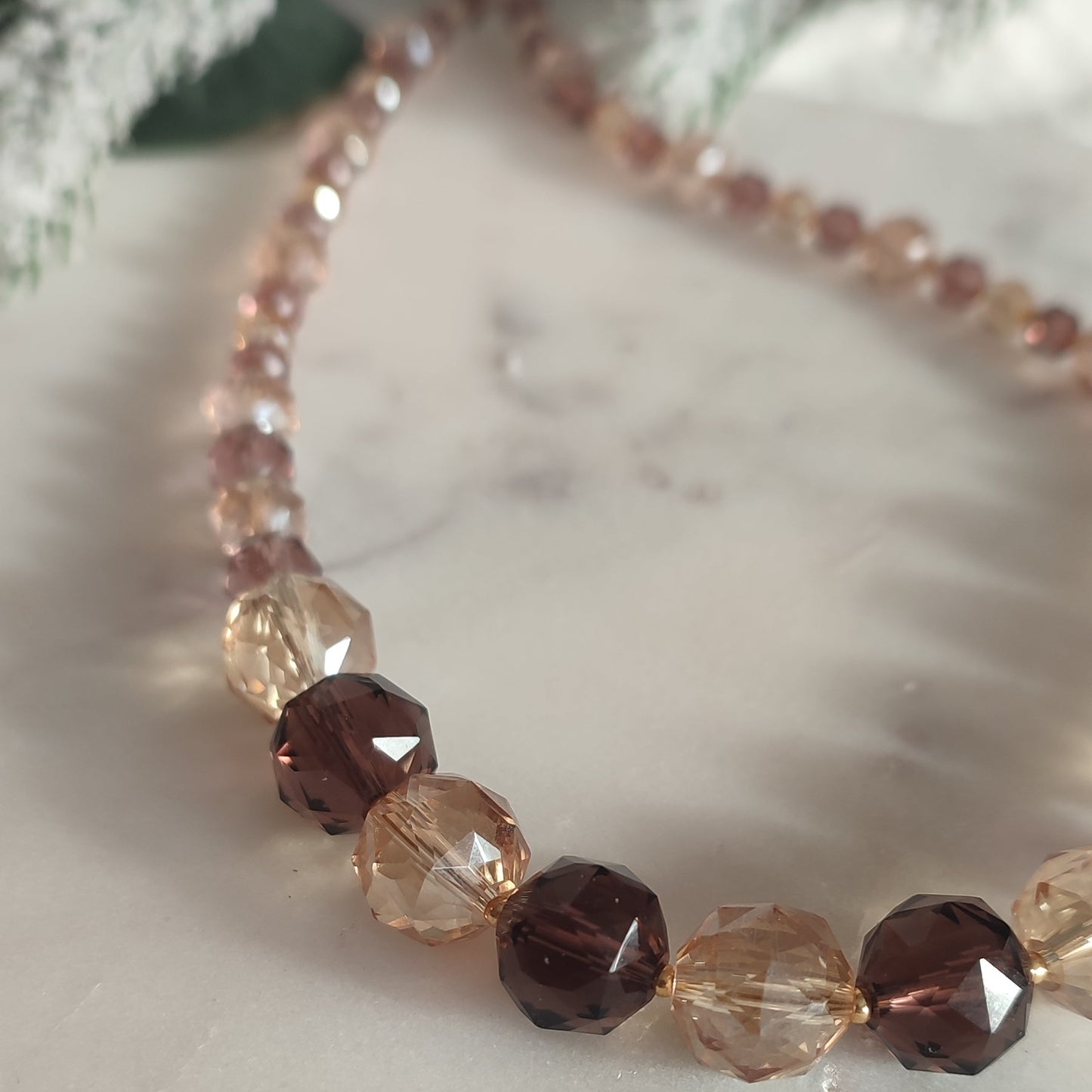 Collier Sissi ; Création