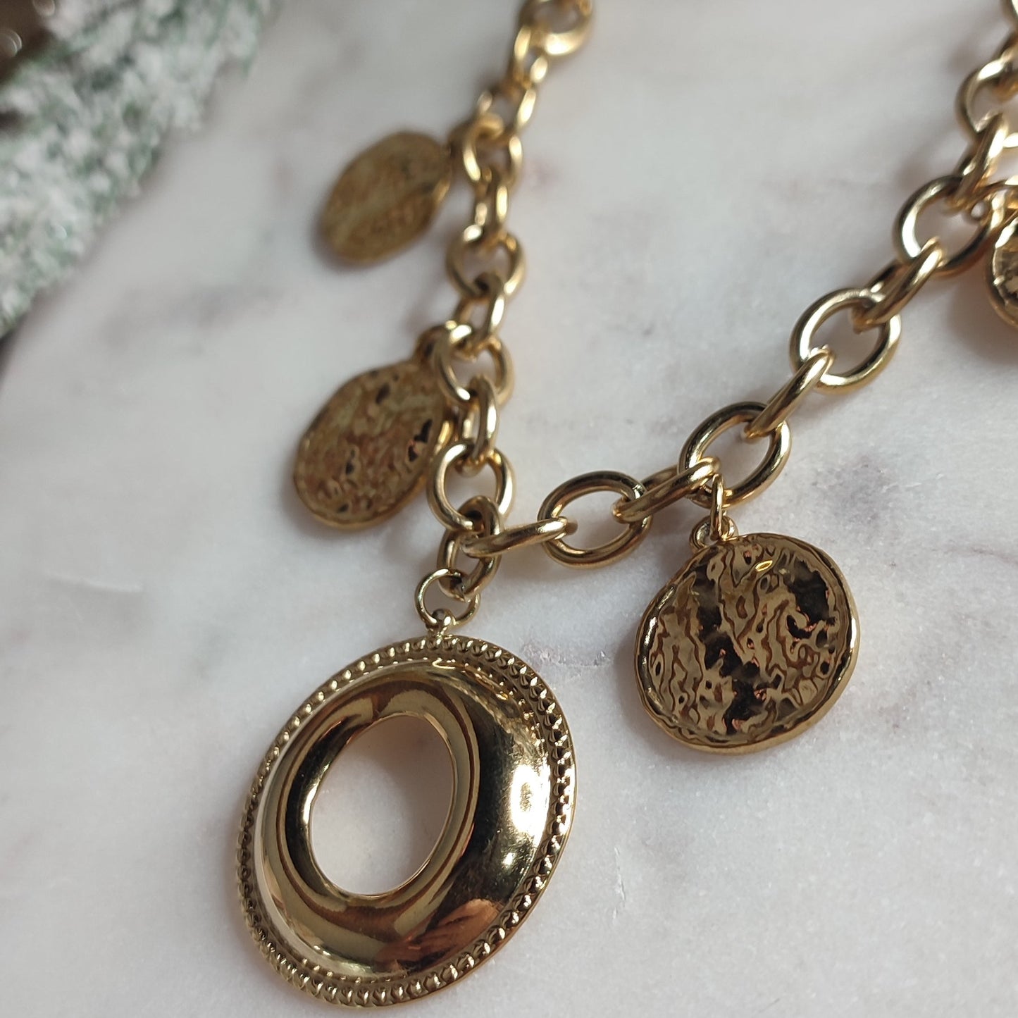 Collier Abby