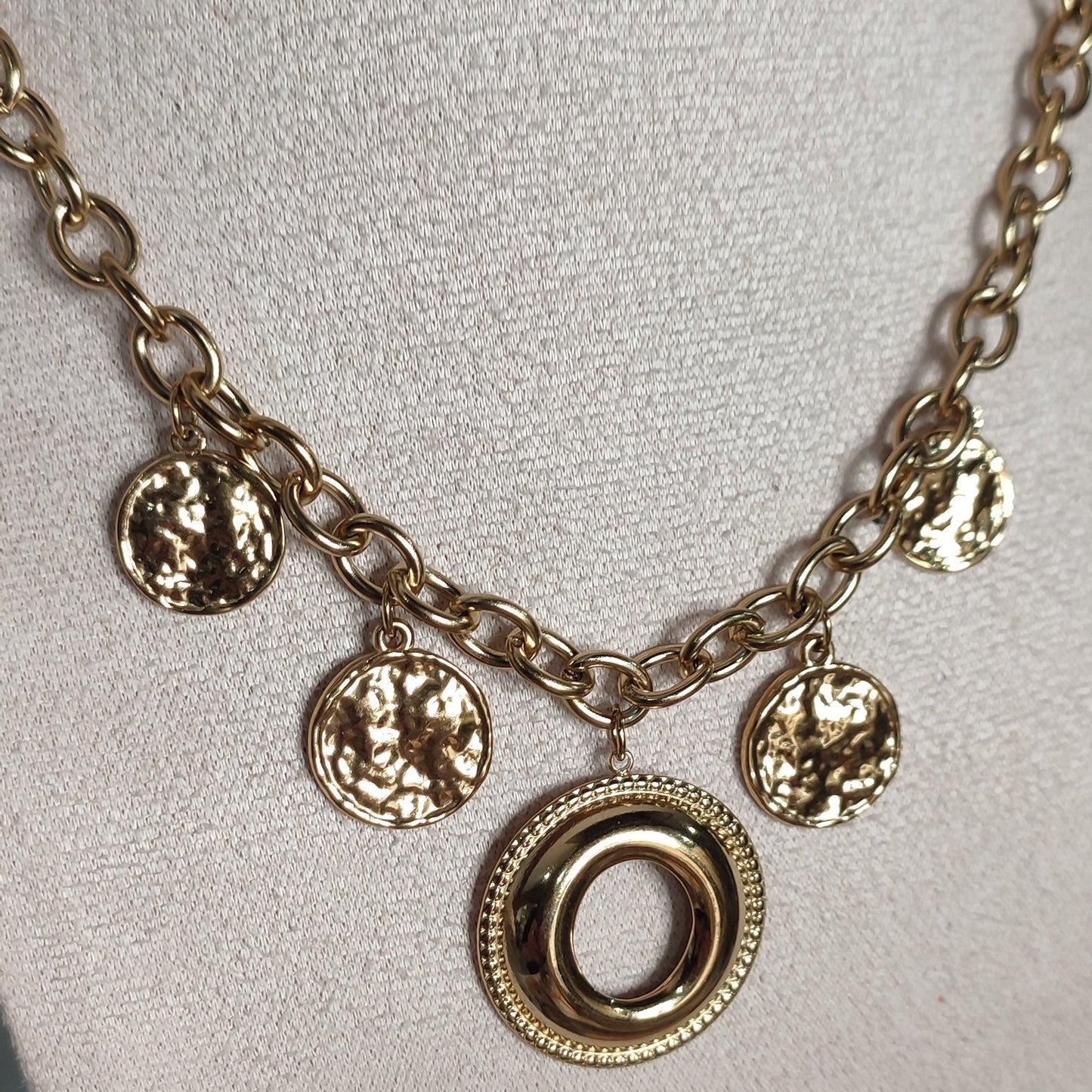 Collier Abby