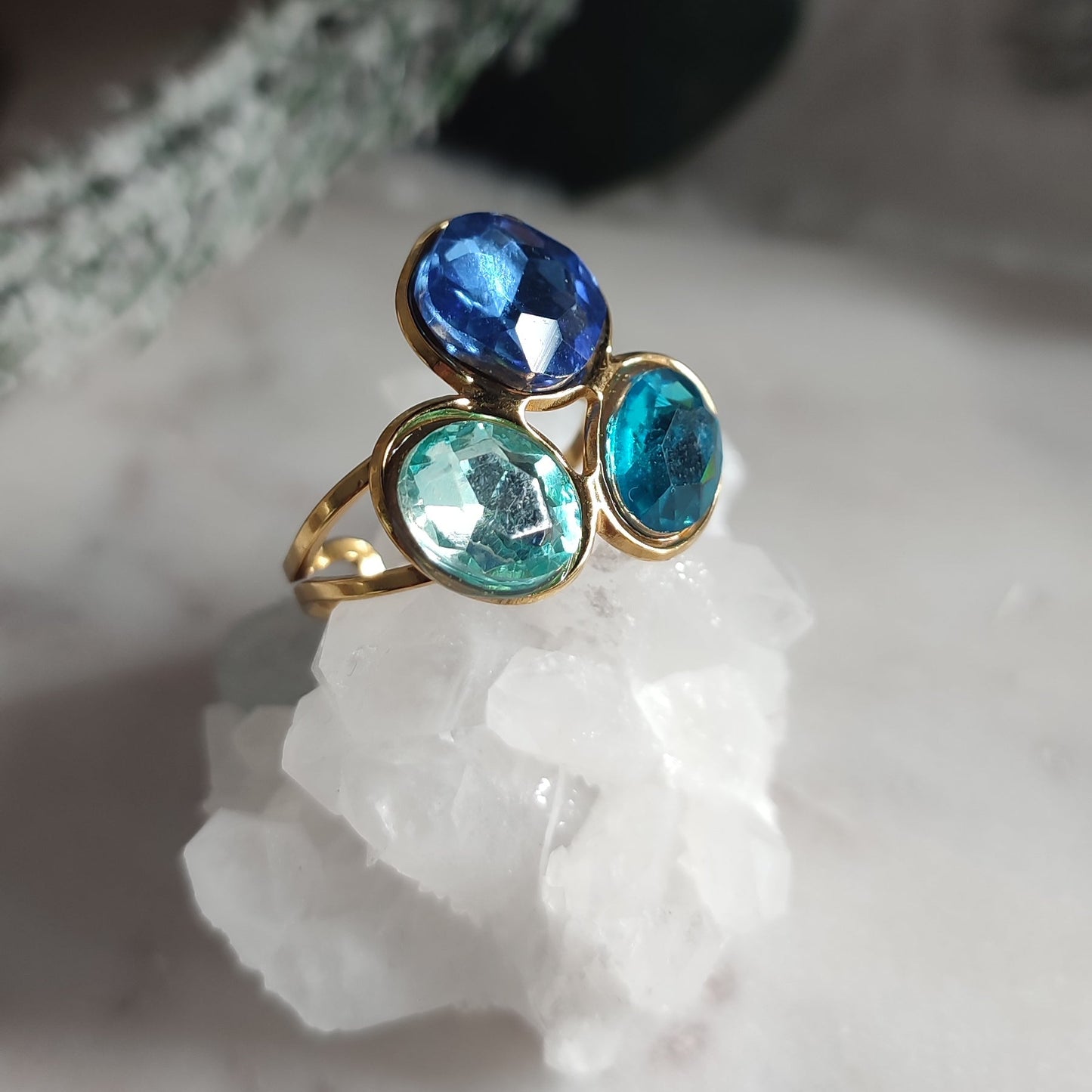 Bague trio de cristaux
