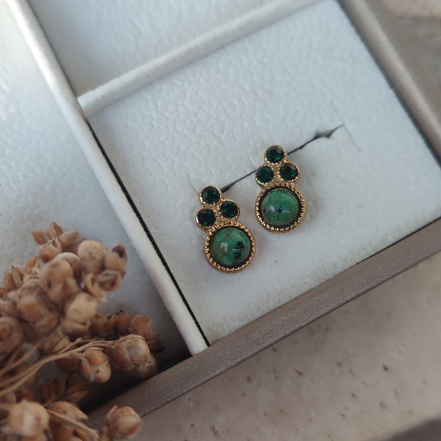 Puces d'oreilles Forest