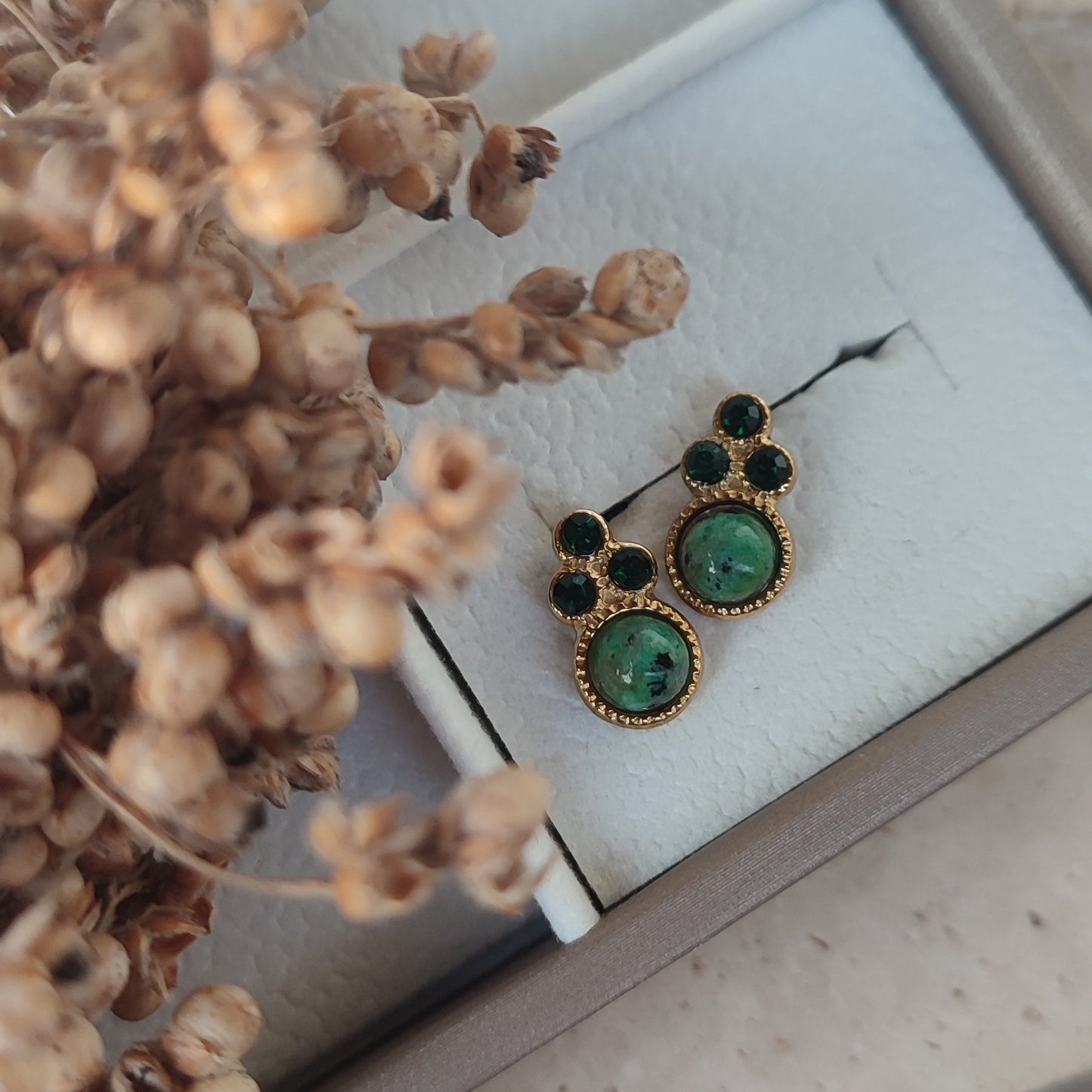 Puces d'oreilles Forest