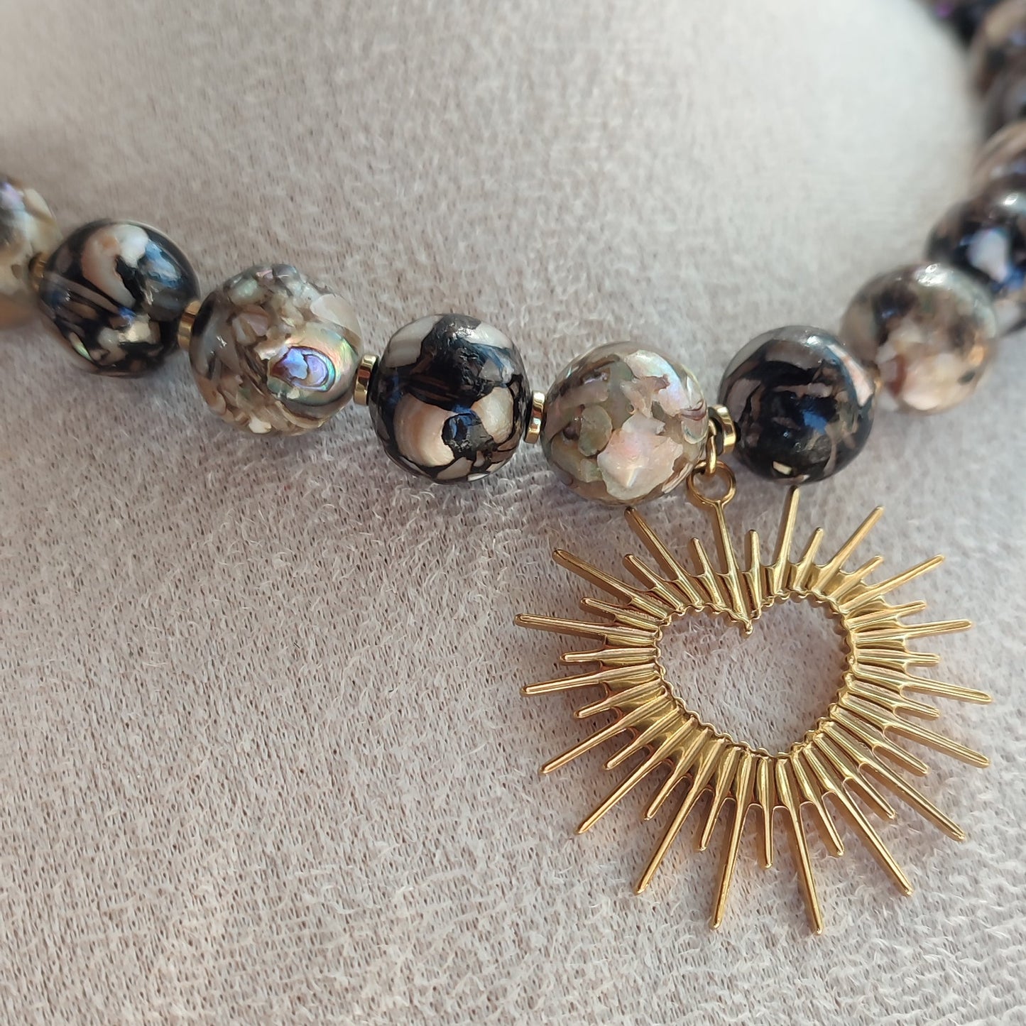 Collier sun heart ; création