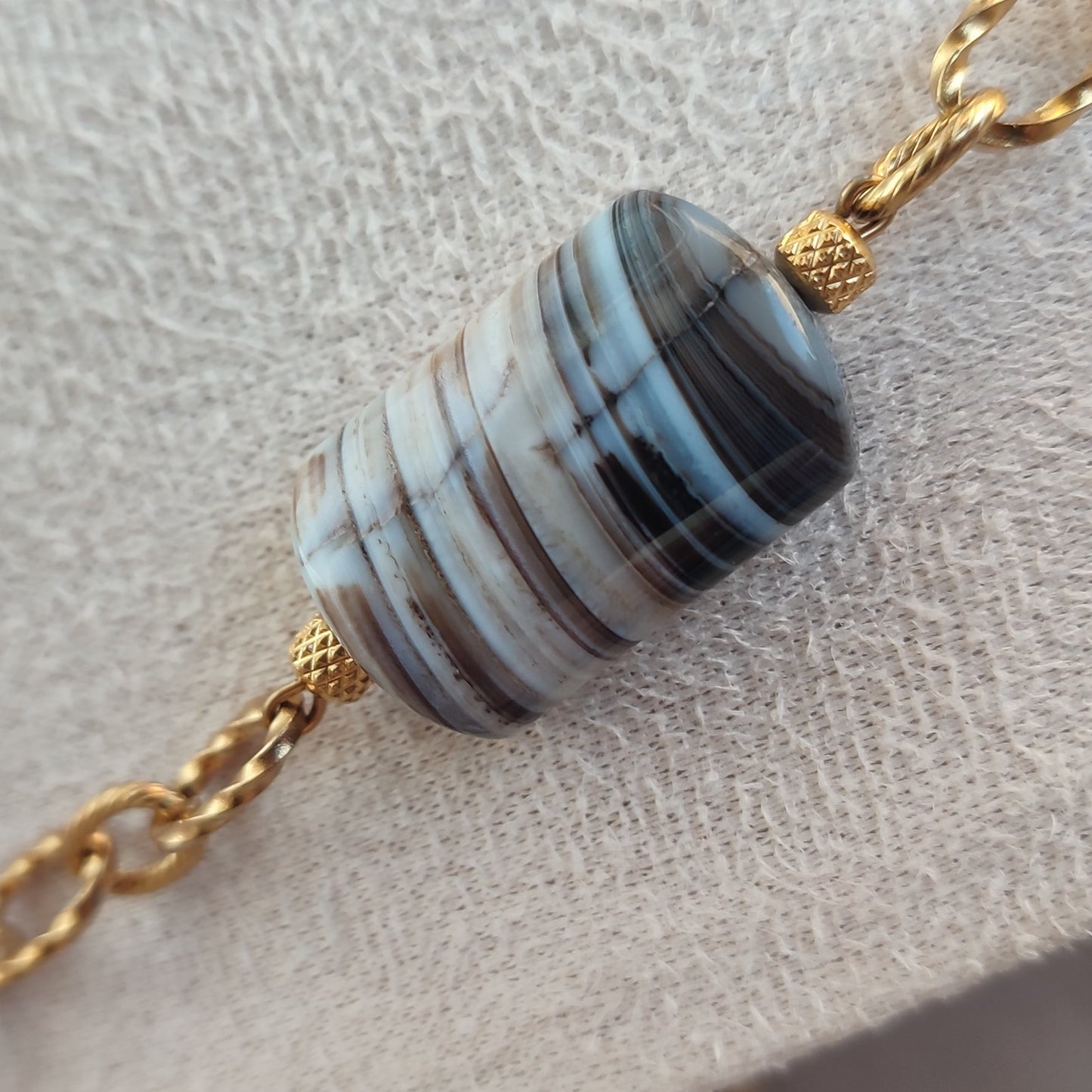 Collier Vany ; création