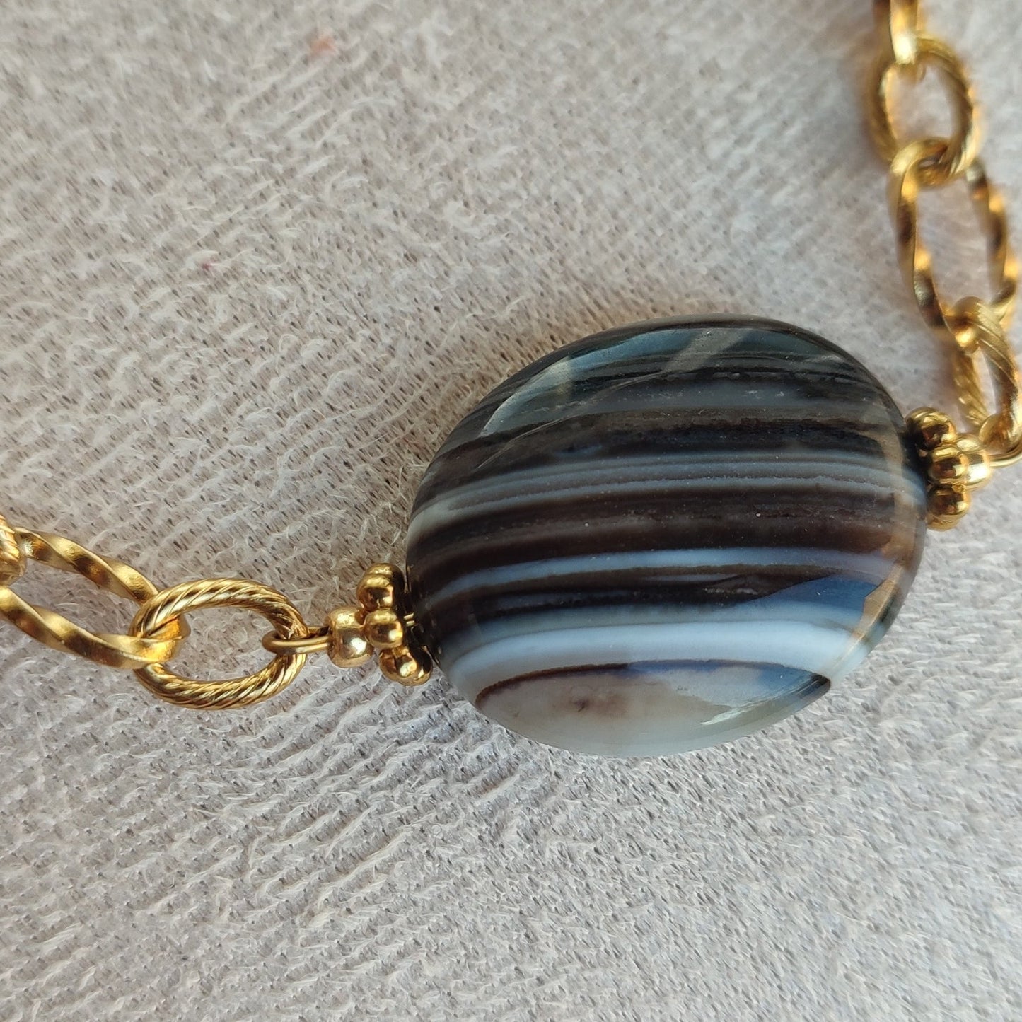 Collier Vany ; création