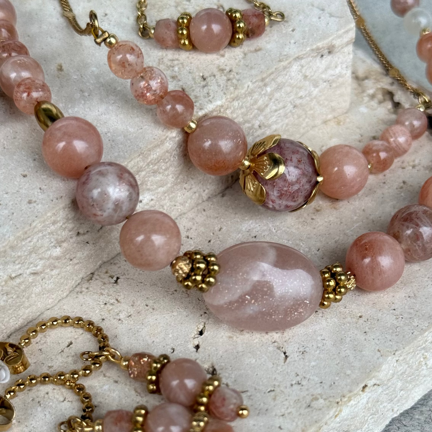 Collier baby Luna ; création
