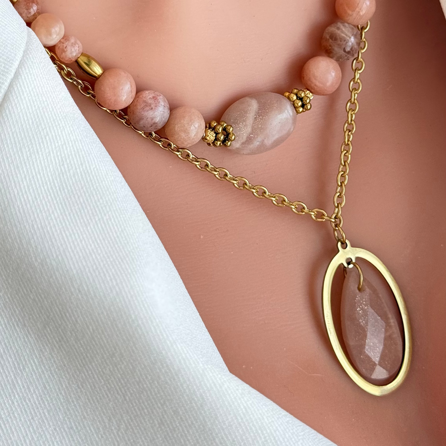 Collier Luna goutte ; création