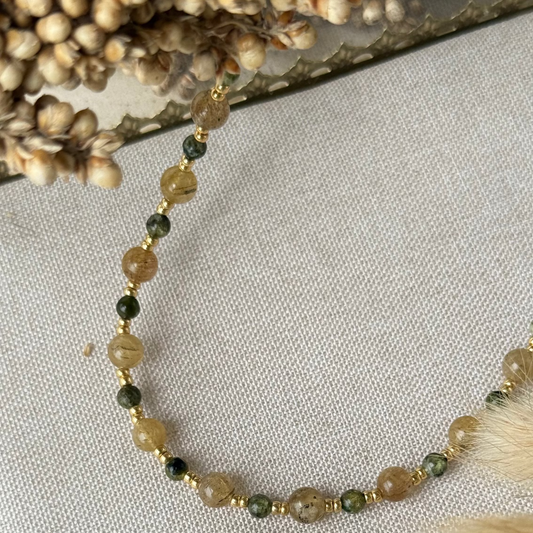 Collier Colline ; création
