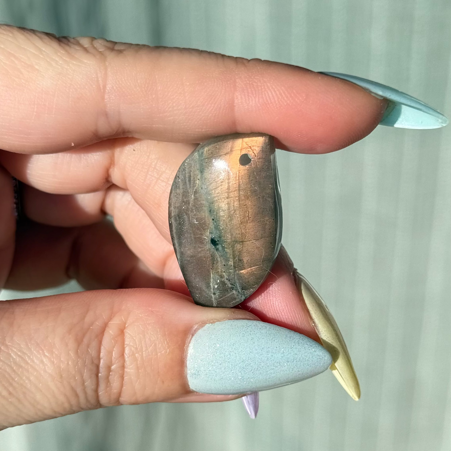 Labradorite reflets orangés 34 mm