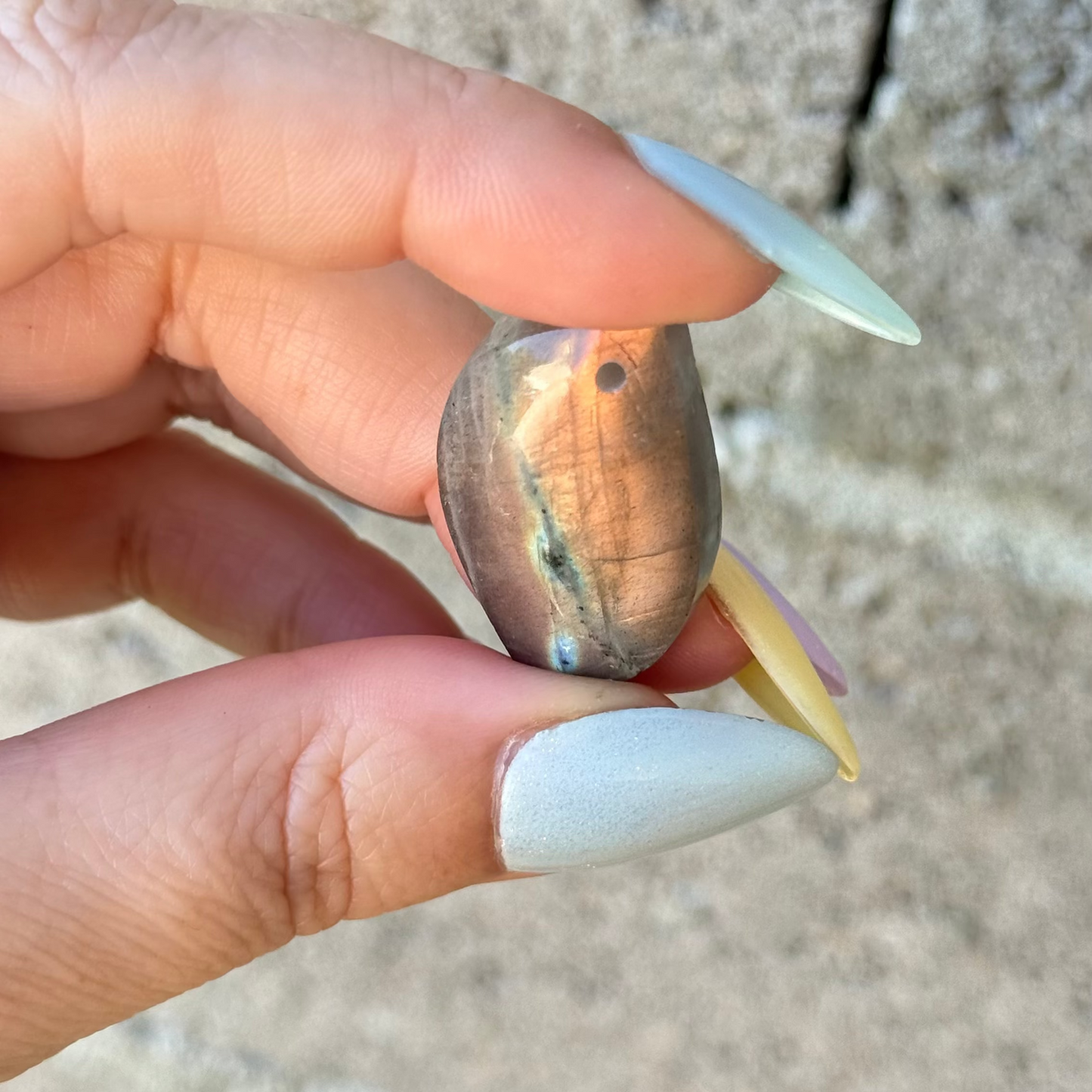 Labradorite reflets orangés 34 mm