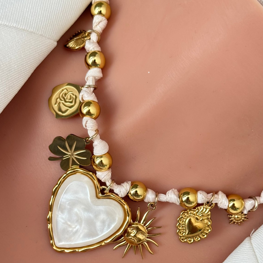 Collier Sara