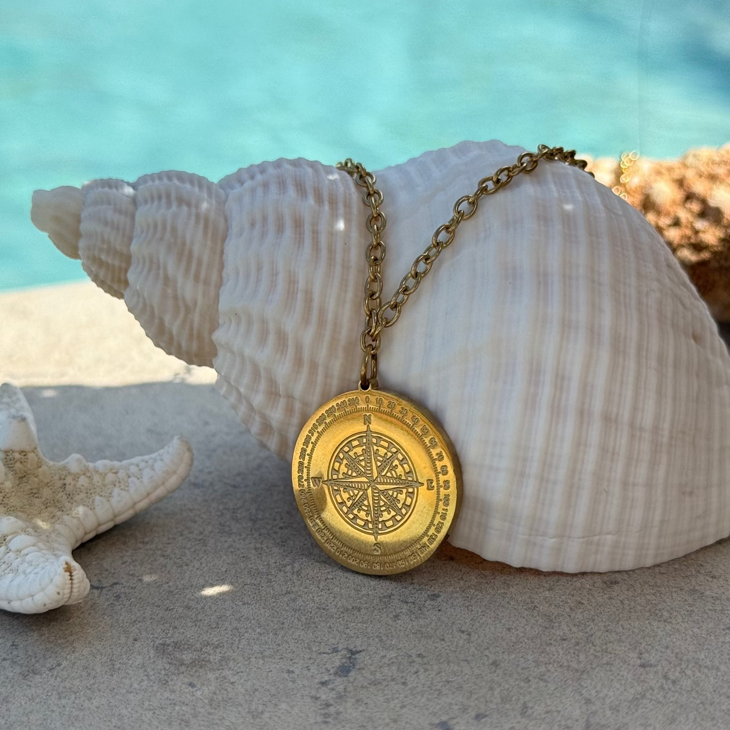 Collier Rose des vents  ; création