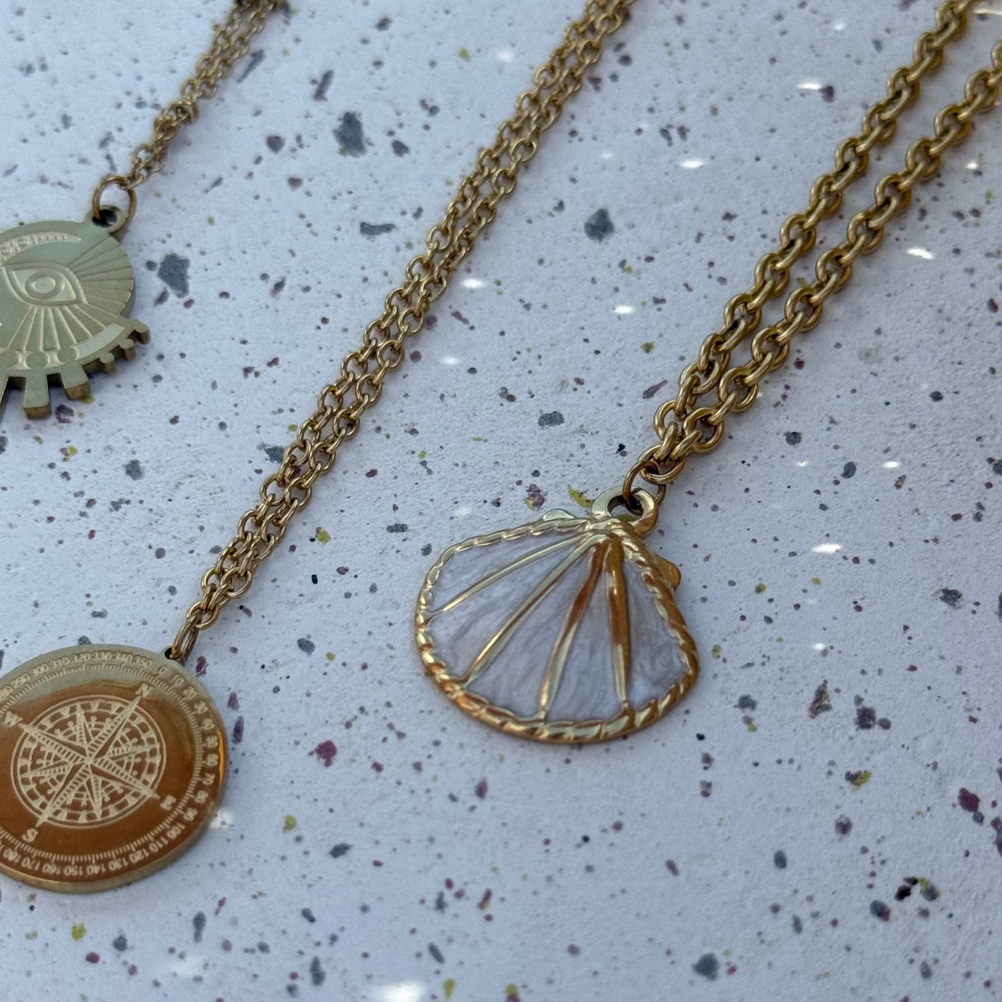 Collier Shell , création