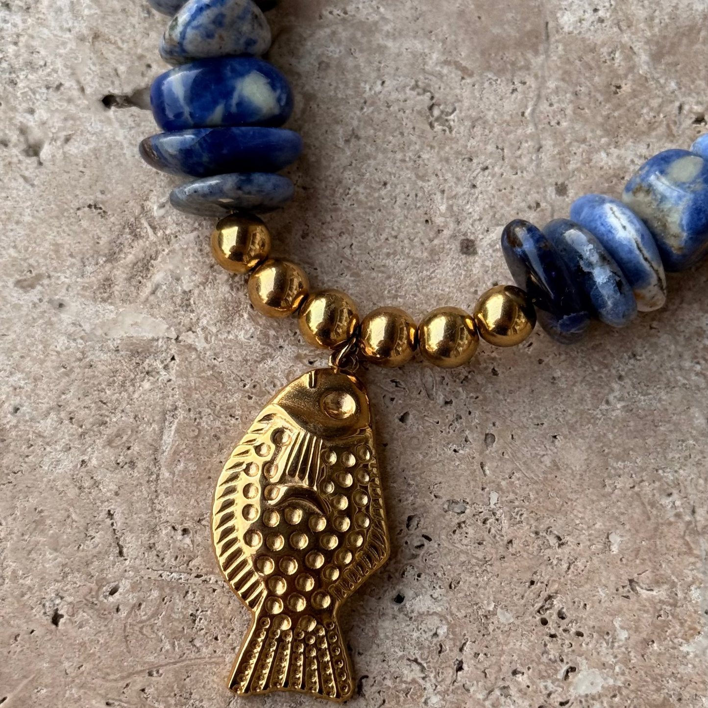 Collier Pacifique ; création