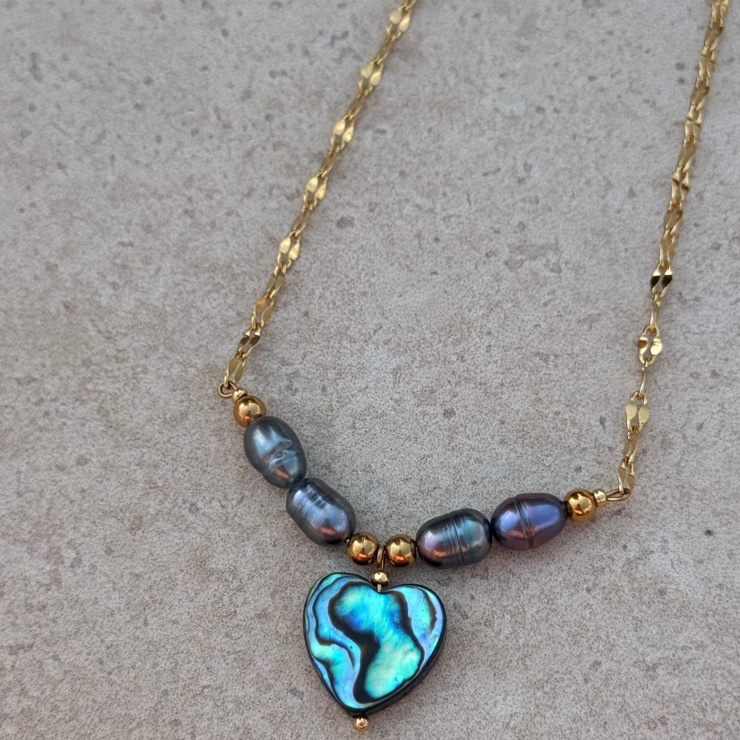 Collier Love Ajaccio ; création