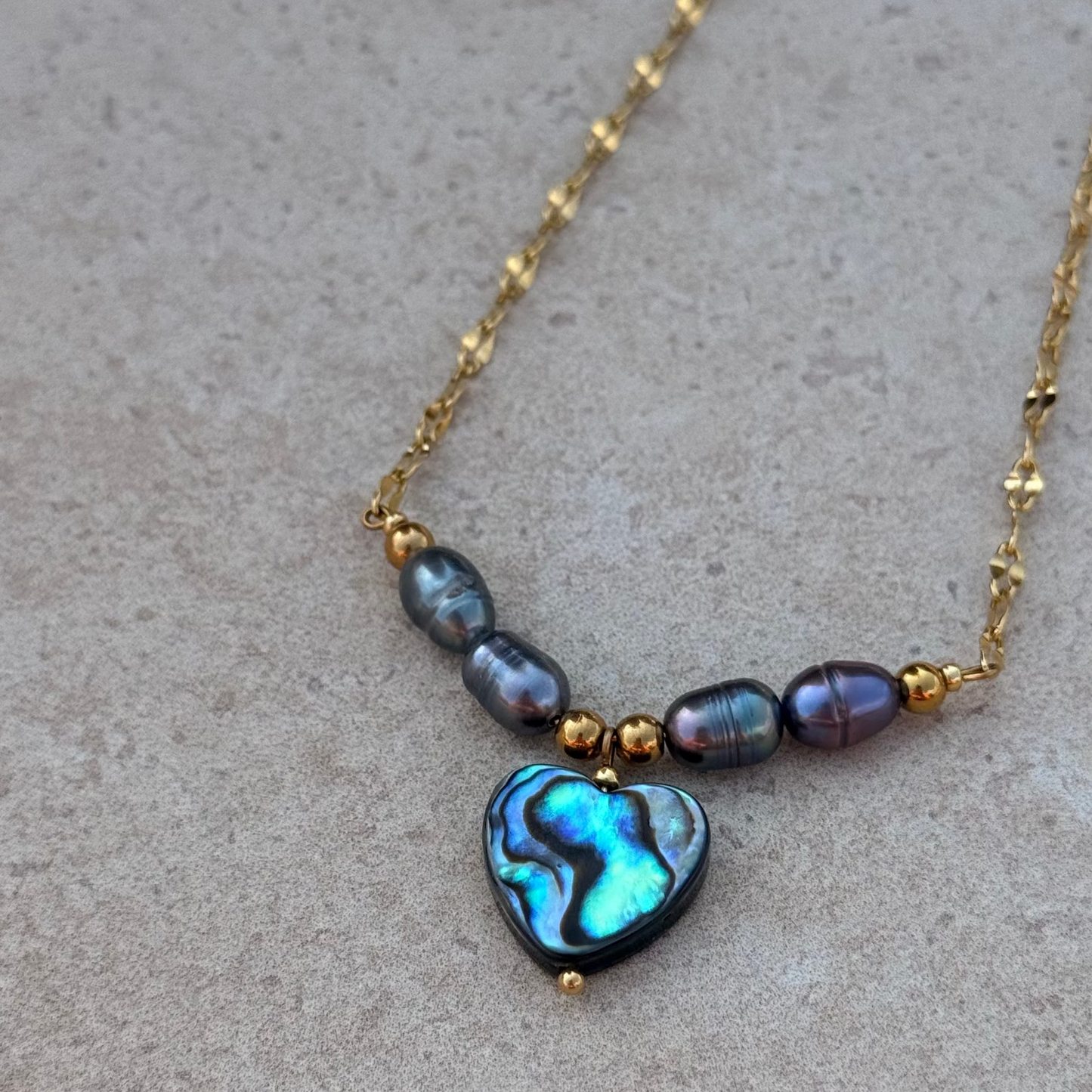 Collier Love Ajaccio ; création