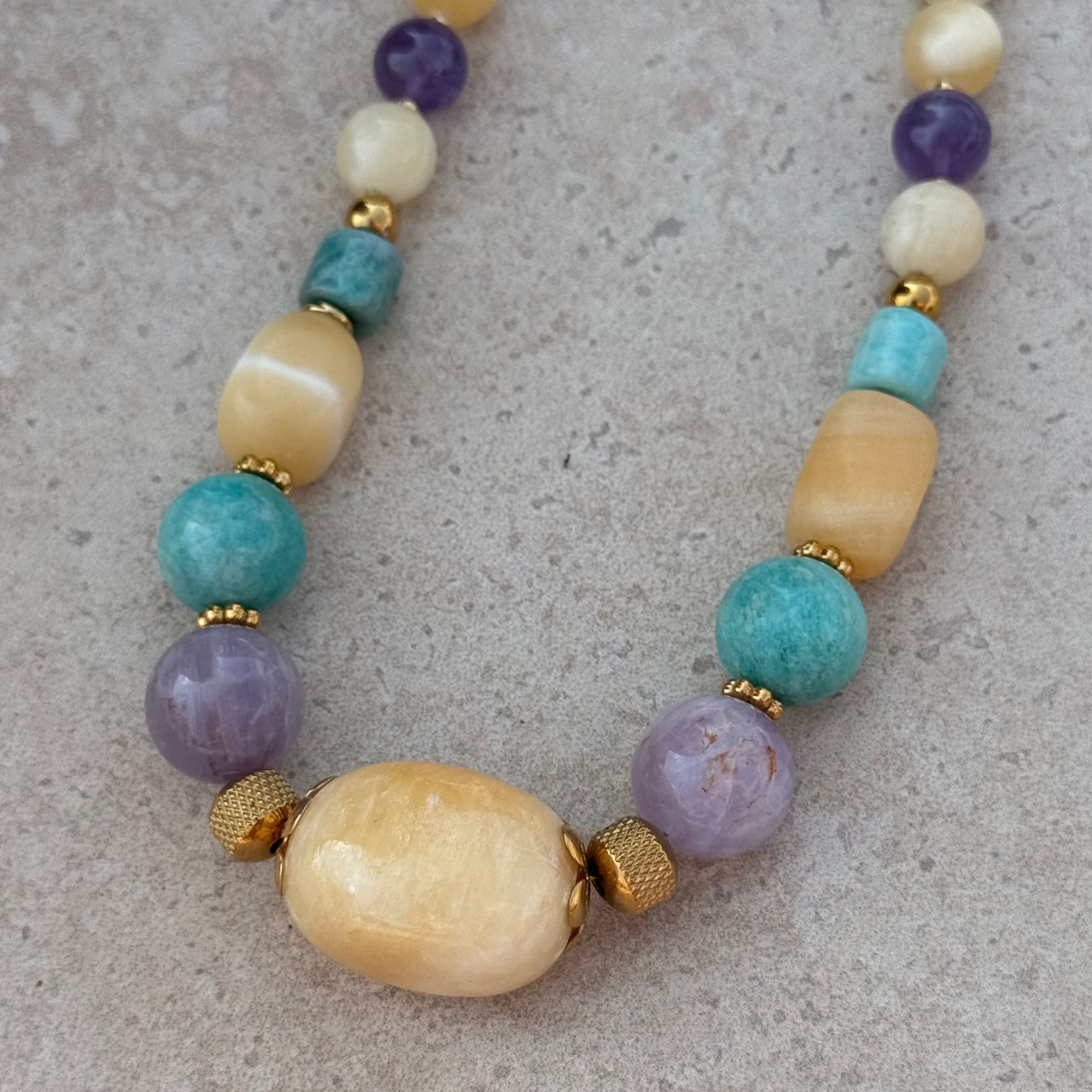 Collier Joy ; création