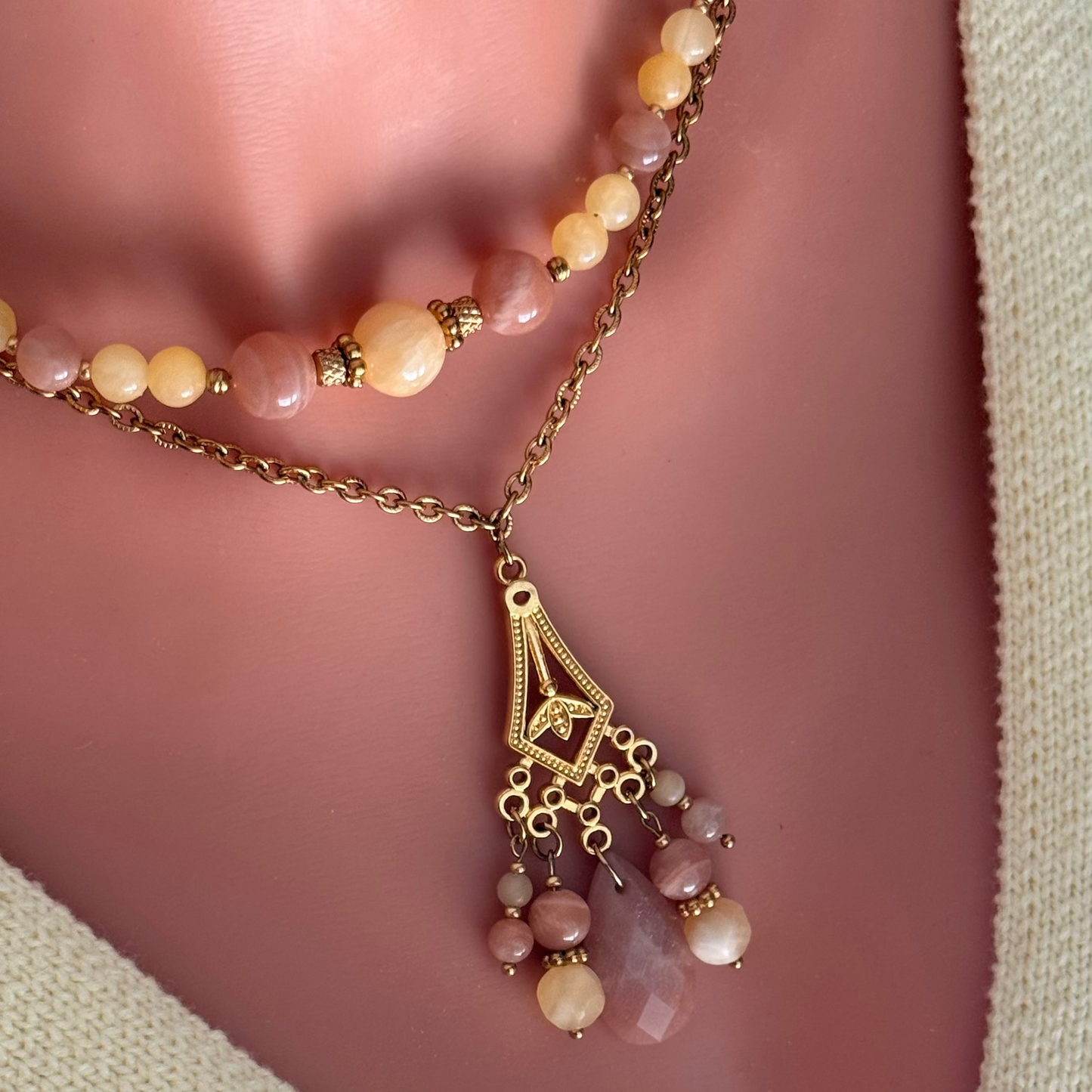 Collier long  Soraya bohème ; création