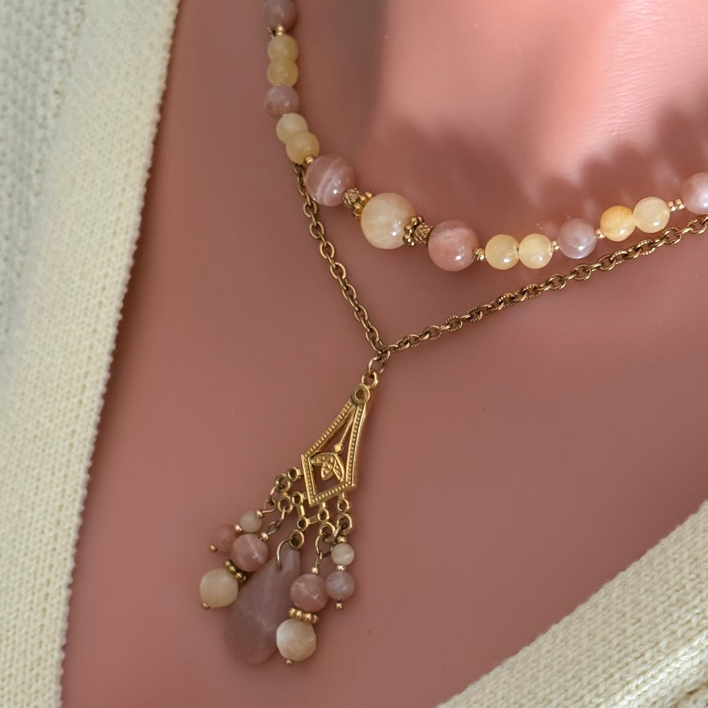 Collier long  Soraya bohème ; création