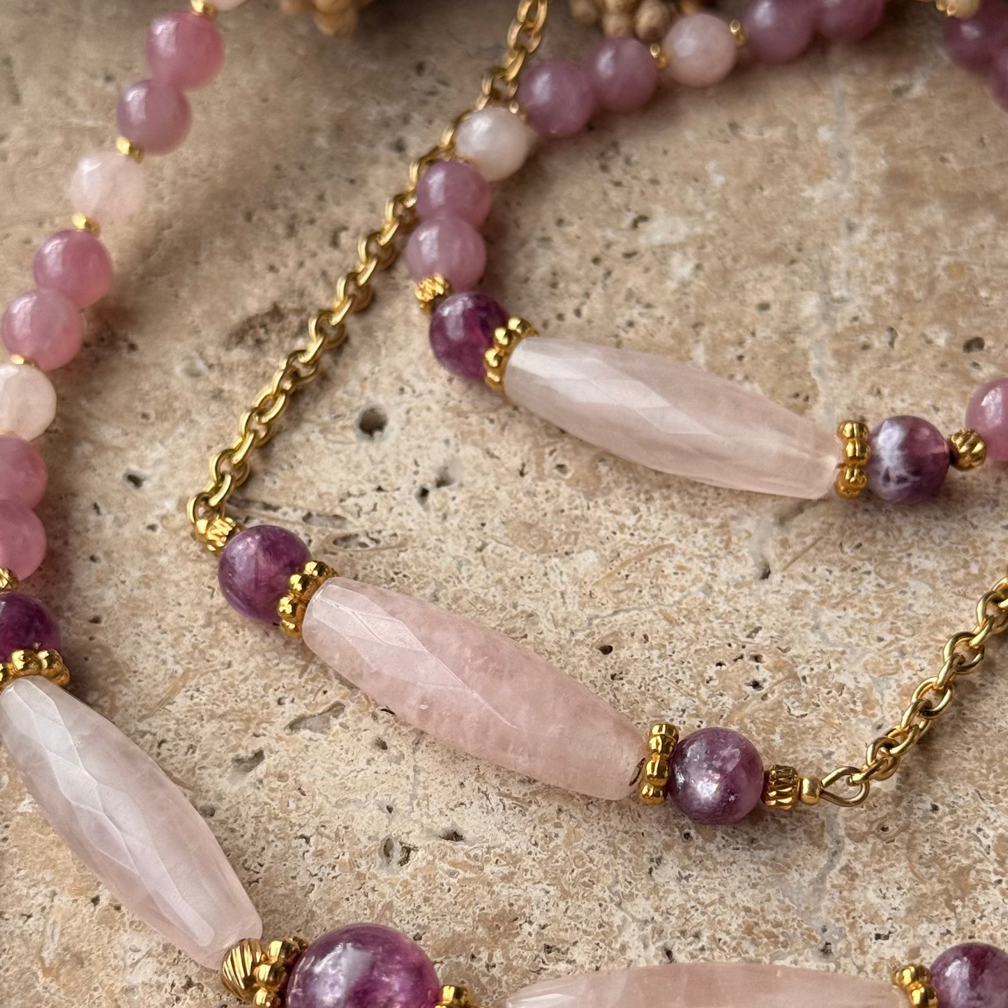 Collier baby Ilyna ; création