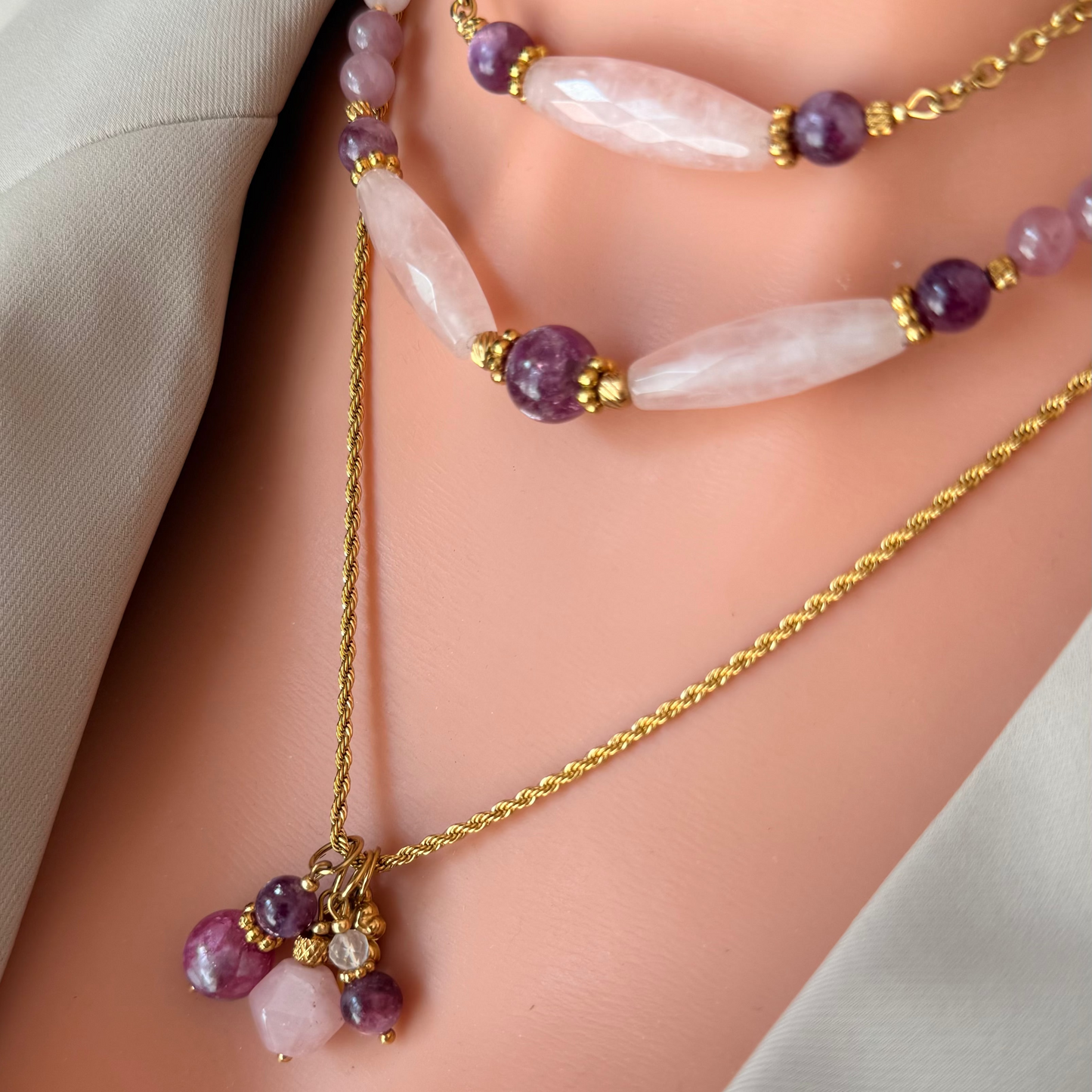 Collier Gri-gri Pink ; création