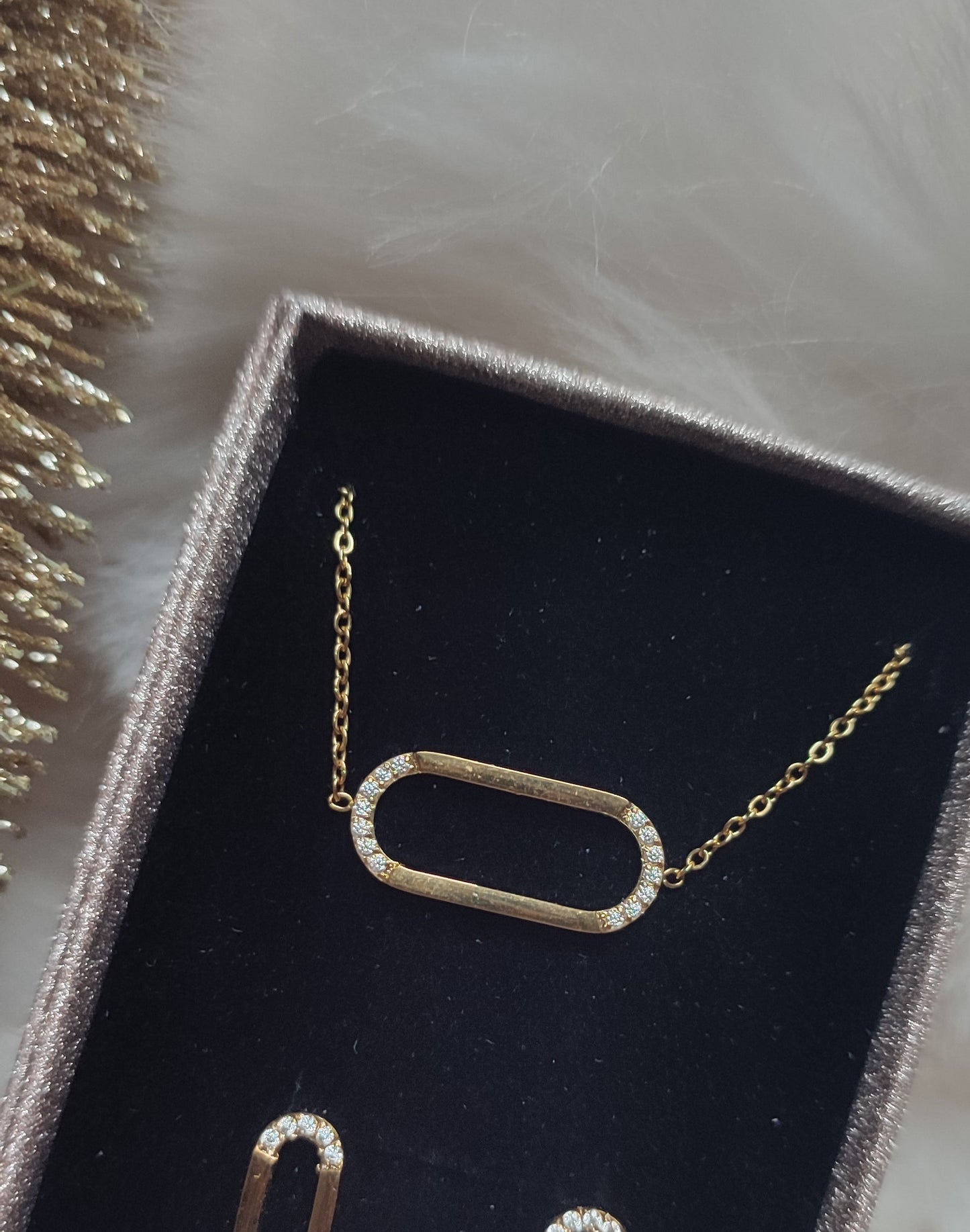Coffret bracelet et puces d'oreilles